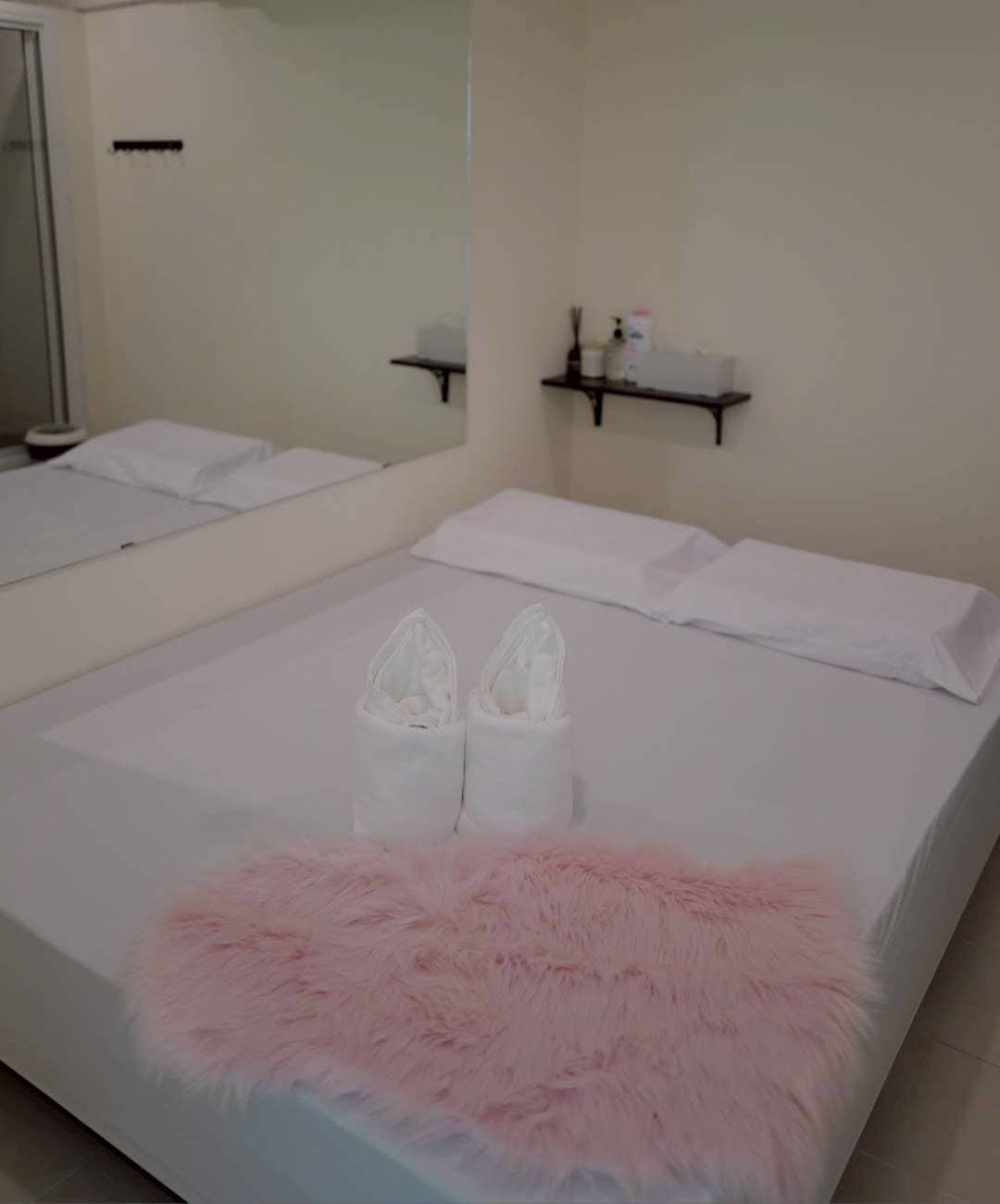 ภาพสถานที่ทำงาน White Modeling 7